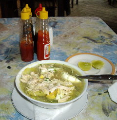 インドネシア風チキンスープ